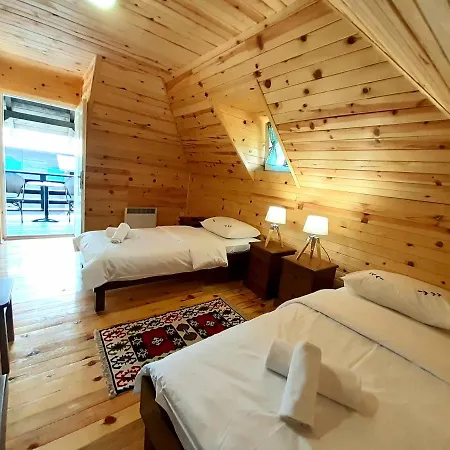 El Paso City Zlatibor: Wild West Treehouse Cottages Exterior photo