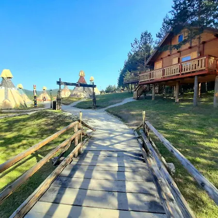 El Paso City Zlatibor: Wild West Treehouse Cottages Exterior photo