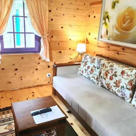 El Paso City Zlatibor: Wild West Treehouse Cottages Exterior photo