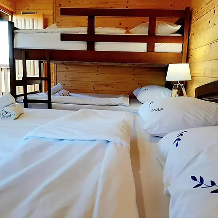 El Paso City Zlatibor: Wild West Treehouse Cottages Room photo