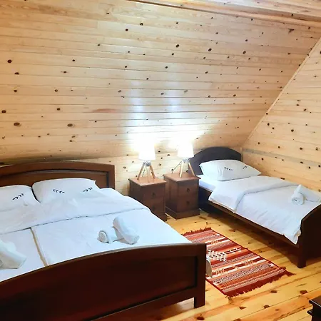 El Paso City Zlatibor: Wild West Treehouse Cottages Room photo