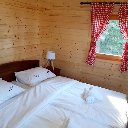 El Paso City Zlatibor: Wild West Treehouse Cottages Room photo