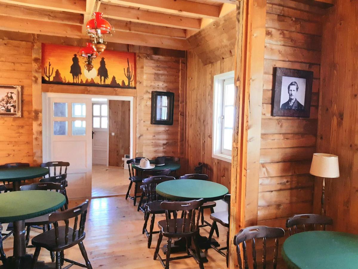 El Paso Zlatibor: Wild West Treehouse Zlatibor