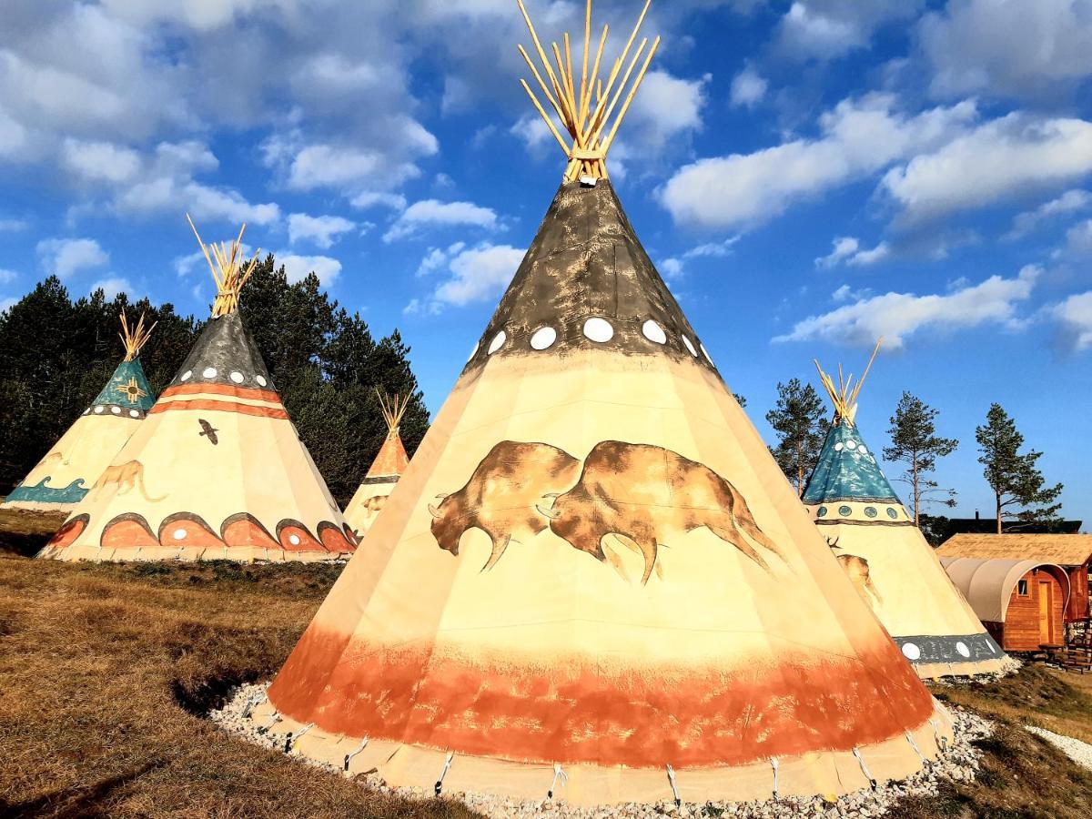 El Paso Zlatibor: Wild West Treehouse Apartment