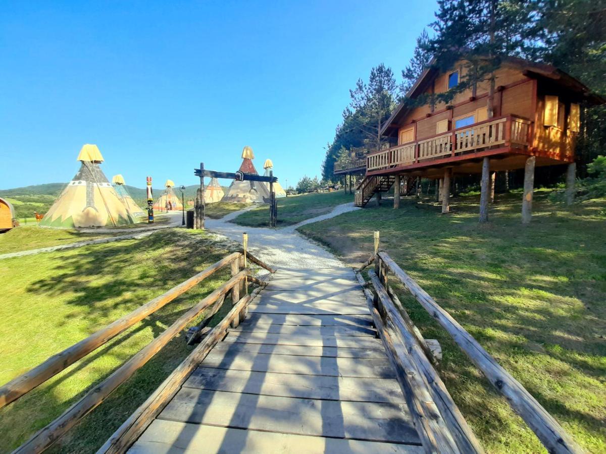 El Paso Zlatibor: Wild West Treehouse